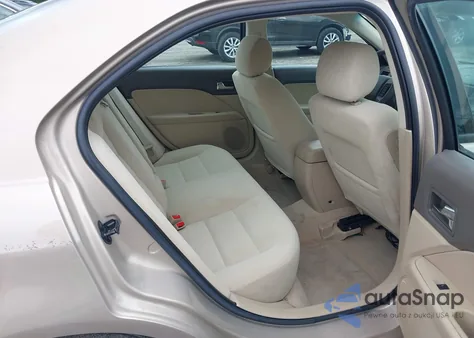 2008 Ford Fusion Se z USA, uszkodzony, nr VIN 3FAHP07Z78R186379